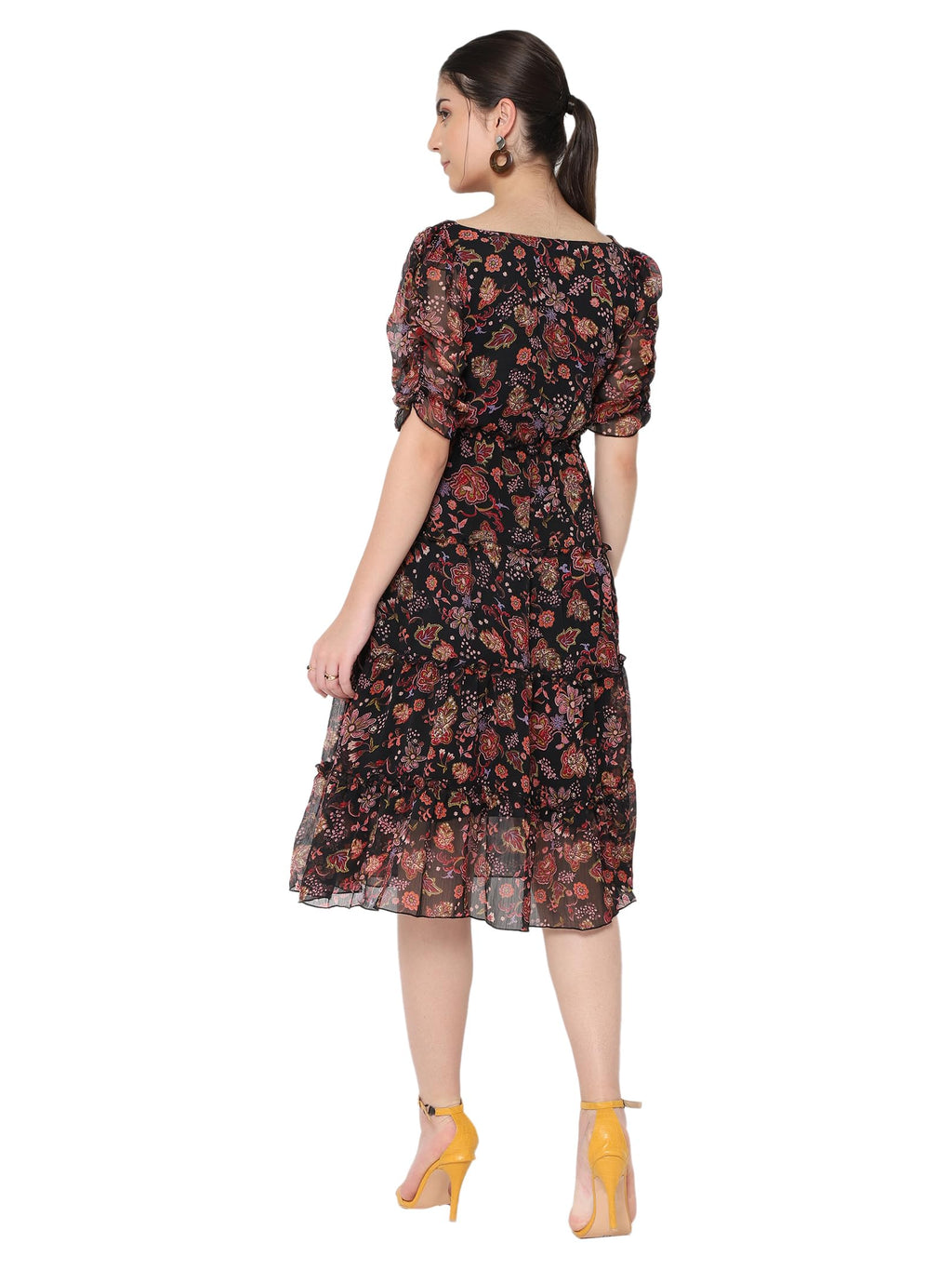 Avanova Chiffon Black Boat Neck Knee Length Western Dresses For Women