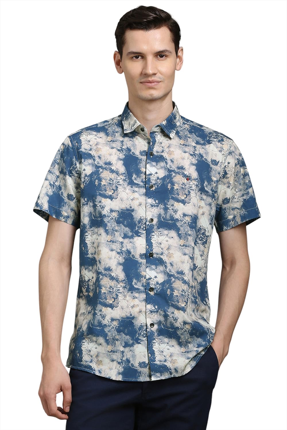 Louis Philippe Men Multi Print Half Sleeves Casual Shirt Multicolour