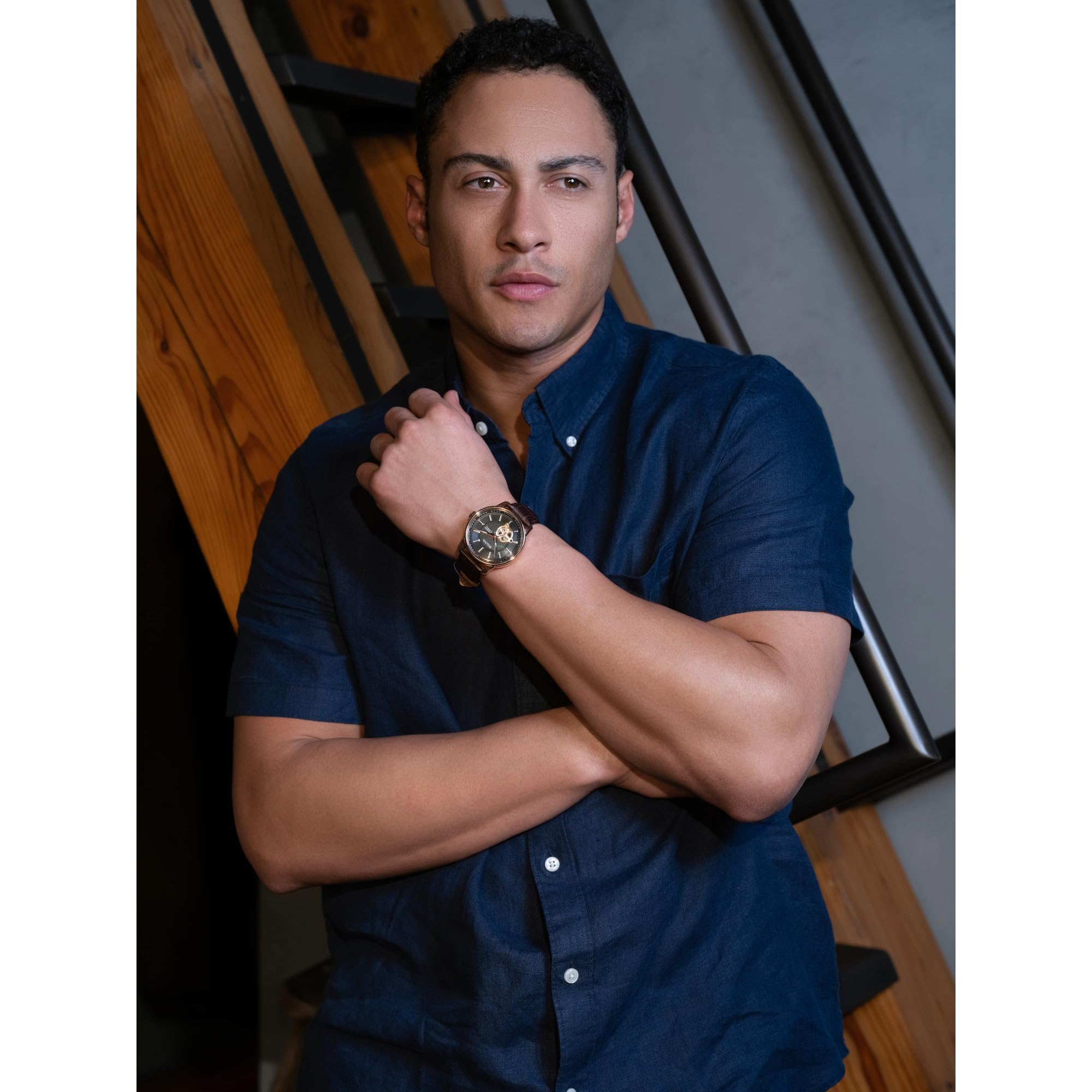 Bulova Men's Classic 3-Hand Automatic Leather Strap Watch, 21-jewels, Hack Feature, Luminous Hands and Markers,Open Aperture and