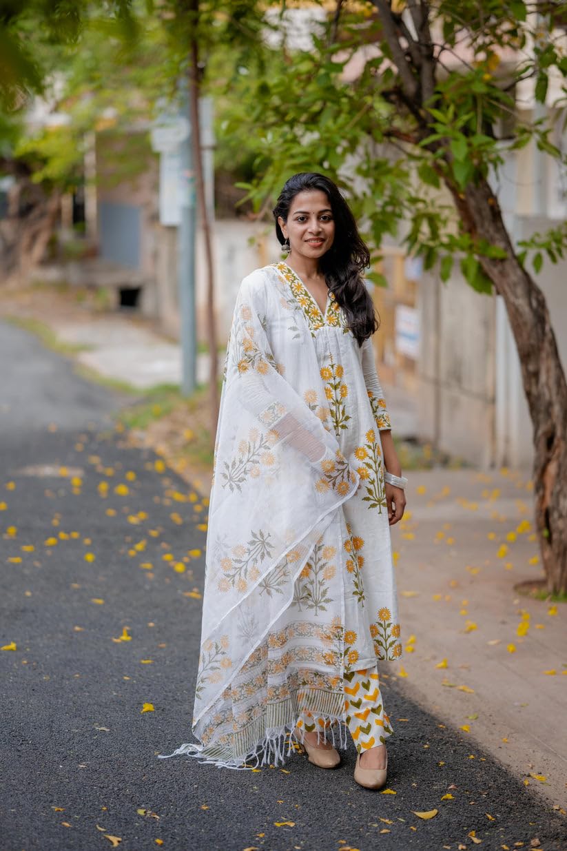 ANNI DESIGNER Womens Rayon Viscose Printed Straight Kurta with Pant & Dupatta (Medal White_S_White_Small)