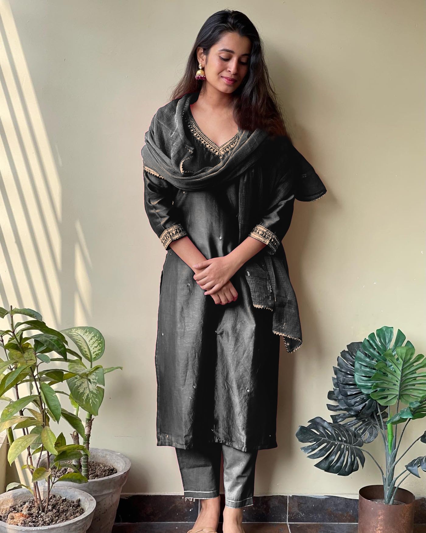 ANNI DESIGNER Womens Rayon Blend Kurta with Pant & Dupatta (BAGICHA-Rani_Black_X-Large)