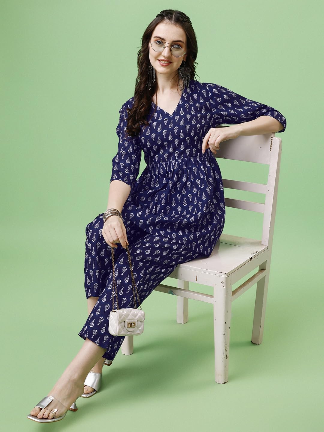 Yashika Women Women'S Floral Printed Short Length Flared Cotton Blend Kurta Palaazo Set