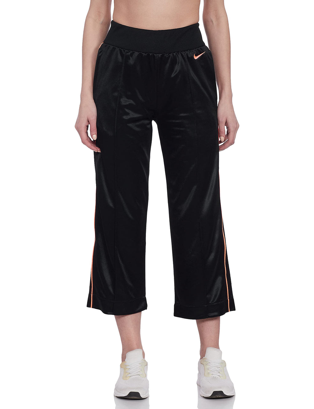 Nike Relaxed Women Pants