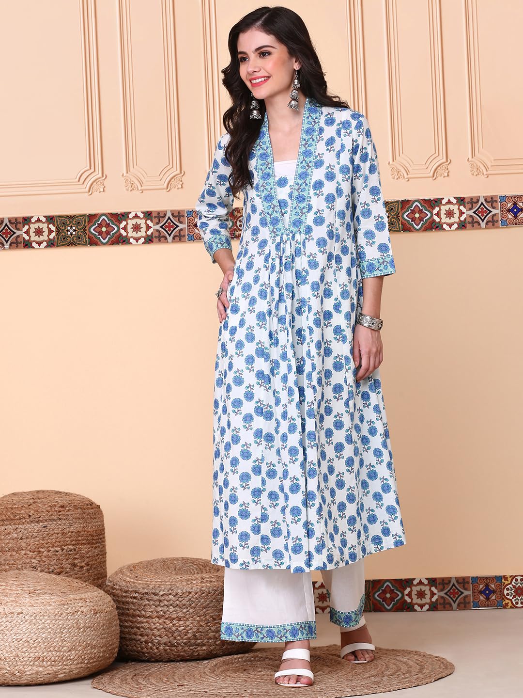Ishin Women White Cotton 60X60 Kurta Set Without Duppatta