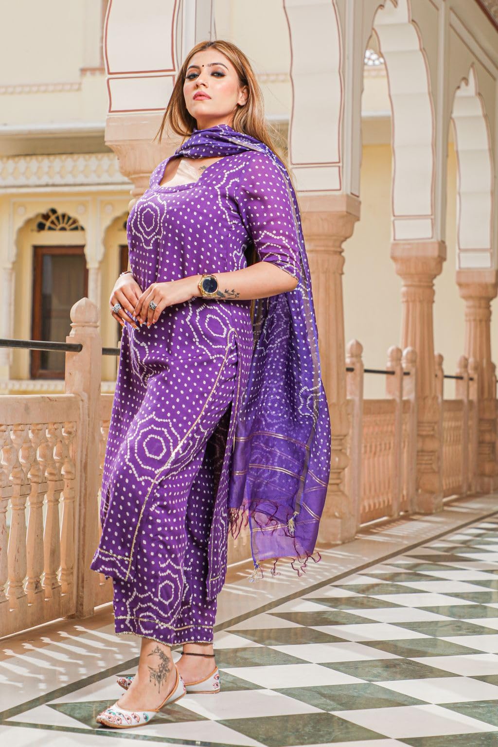 Gosriki Women'S Cotton Blend Straight Printed Kurta With Pant & Dupatta (Rajjo