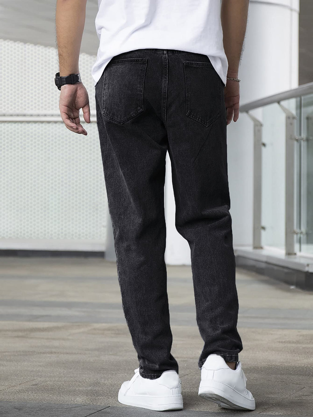 AVANOVA Mens Black Slant Pocket Wide Leg Jeans  Casual Loose Fit Denim Pants, Cotton Blend Trousers with Slant Pockets for Daily