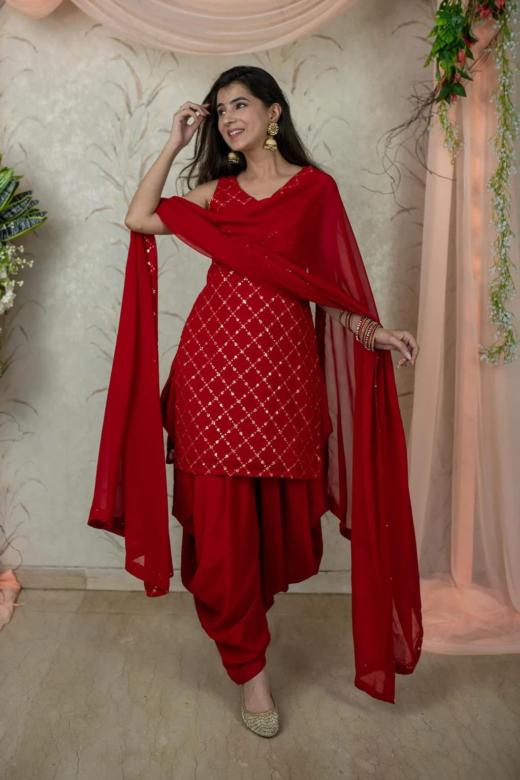 Xomantic Fashion WomenS Georgette Salwar Suit (2191_Red
