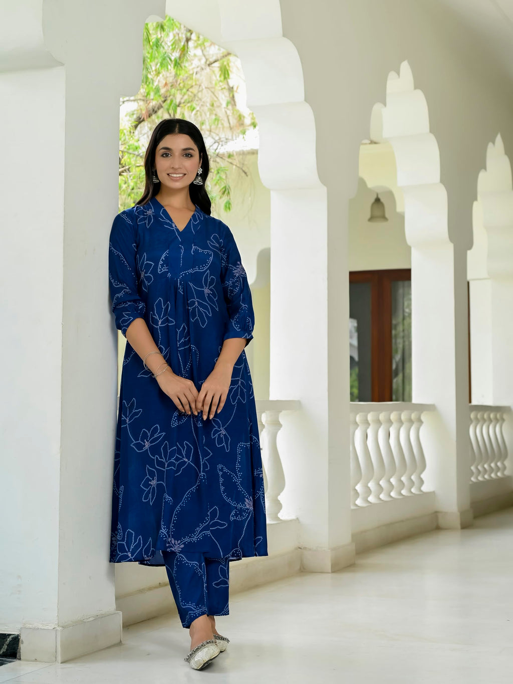 ANNI DESIGNER Women s Rayon Blend A-Line Print Kurta with Pants, Blue, XL