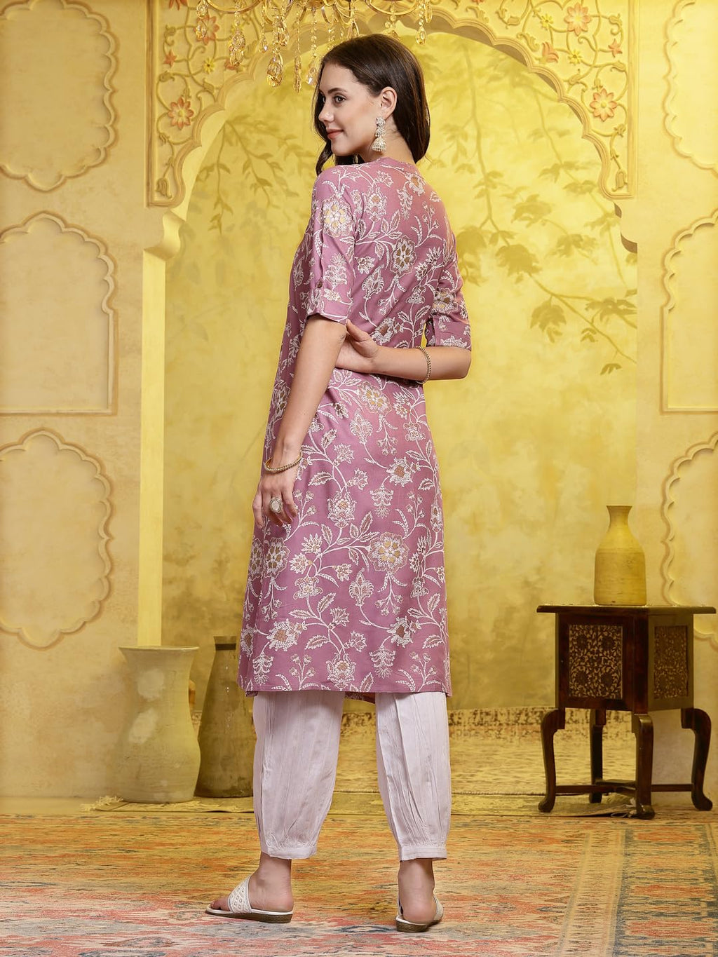 Stylum WomenS Mauve Floral Printed Rayon A-Line Kurta Pant Set