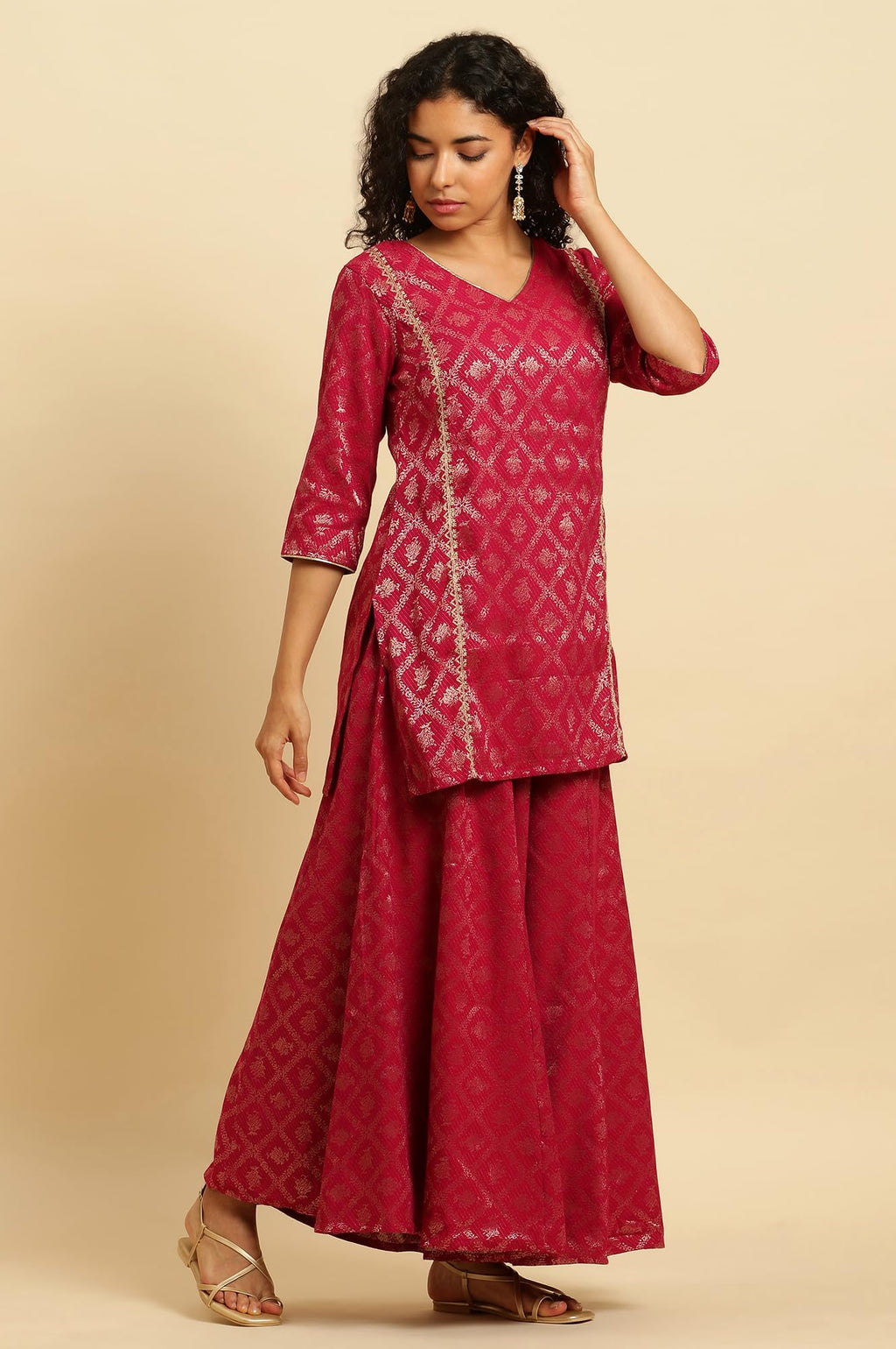 W For Woman Pink Geometric Printed Metallic Embroidered Rayon Kurta Dupatta Bottomwear