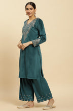 W For Woman Women Kurta, Parallel Pant & Shawl