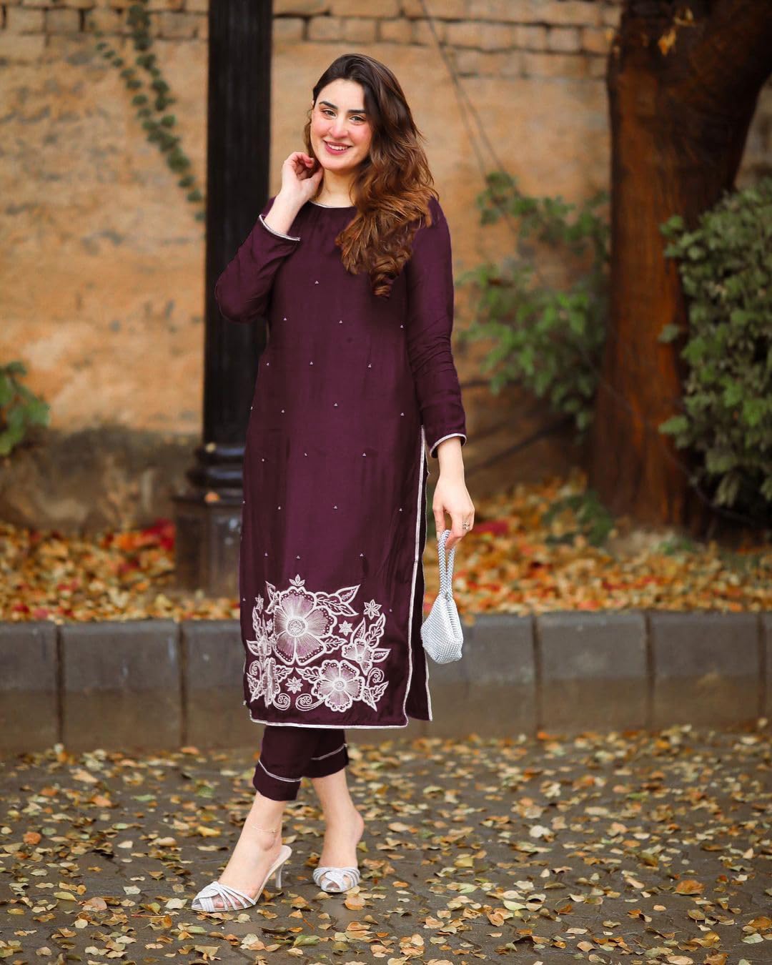 ANNI DESIGNER Womens Rayon Straight Embroidered Kurta with Pant Set (Pital-Wine_M_Wine_Medium)