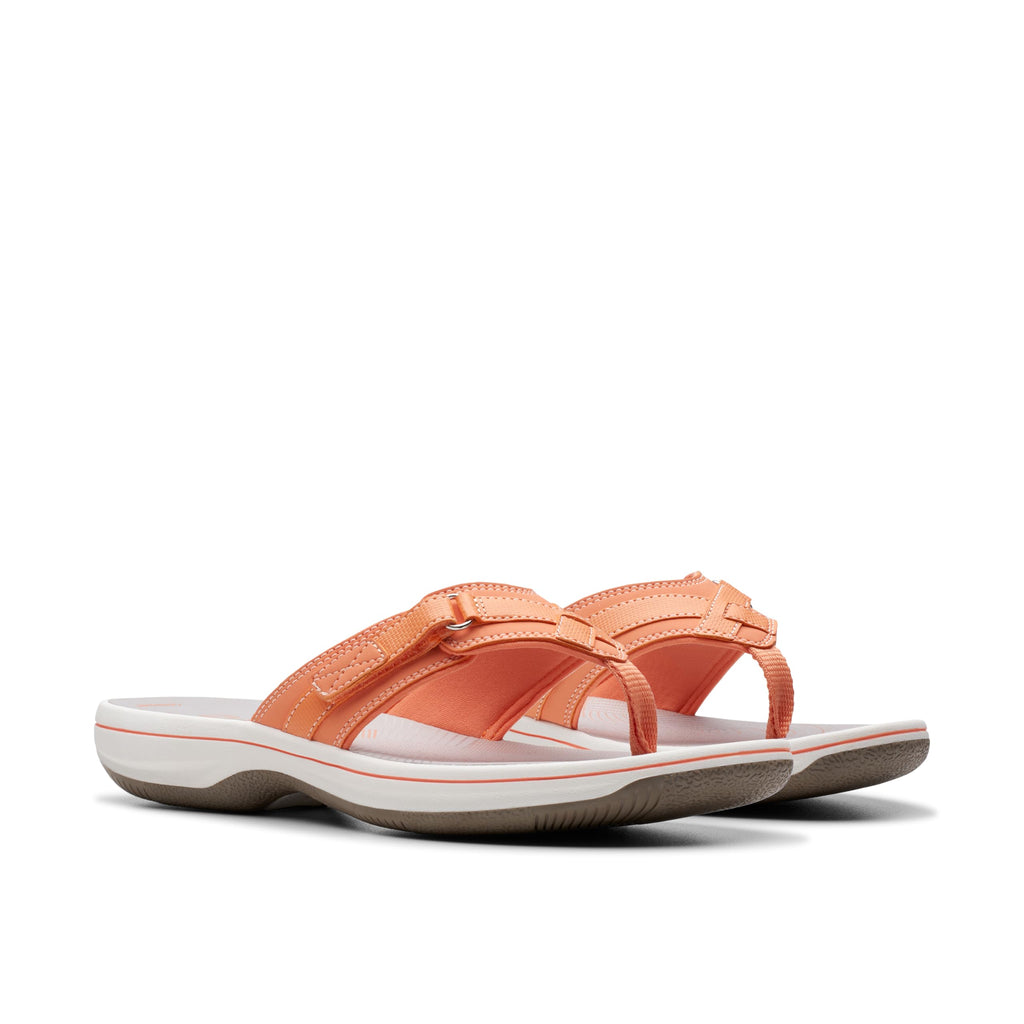 Clarks Women's Breeze Sea Flip-Flop, Tangerine/Pop Synthetic, 8