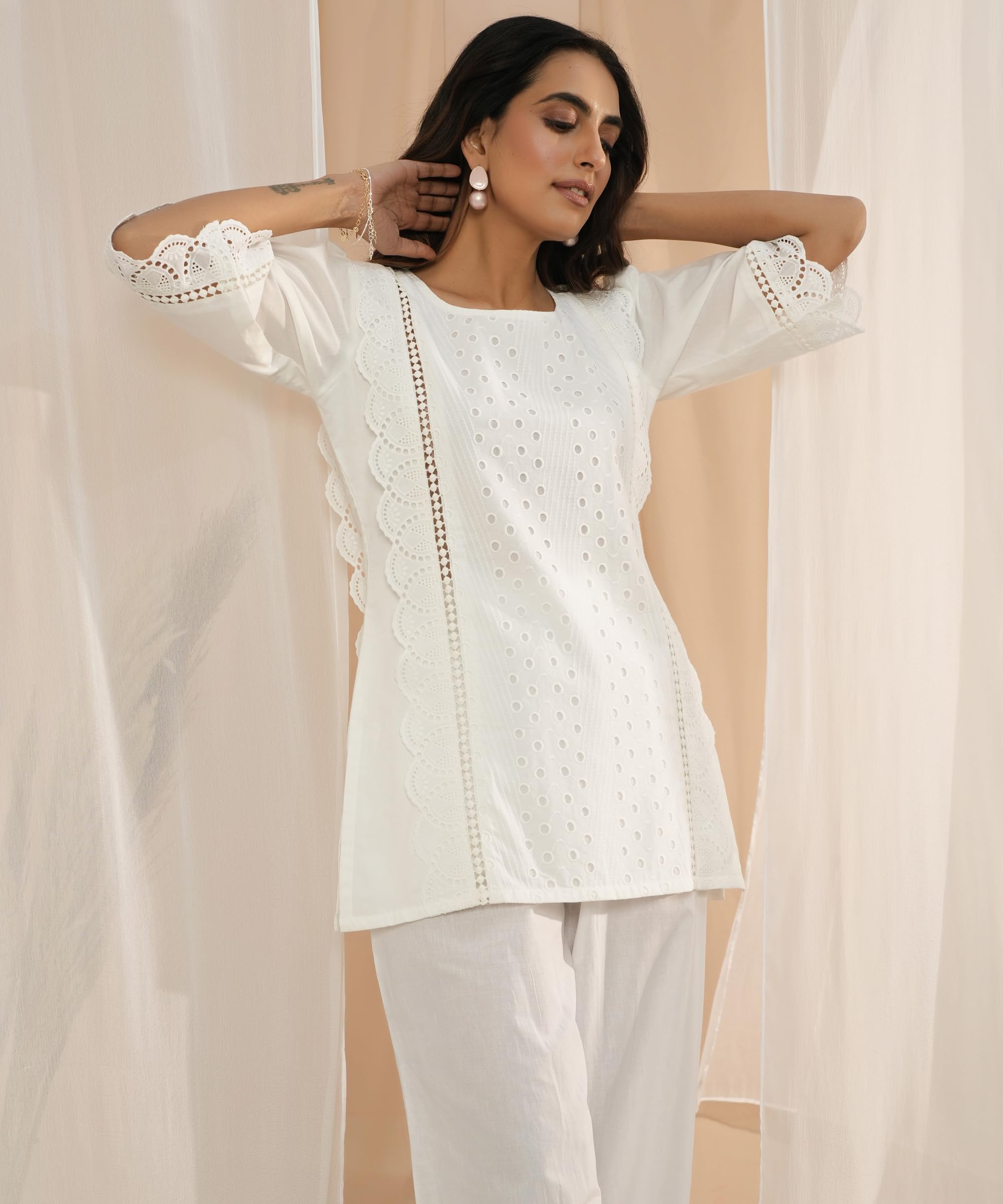 Libas WomenS Cotton Embroidered Straight Kurti (37152R_White