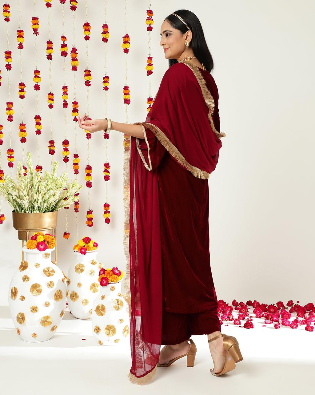 Varanga Women Pink Embroidered Sequinned Kurta Set With Dupatta