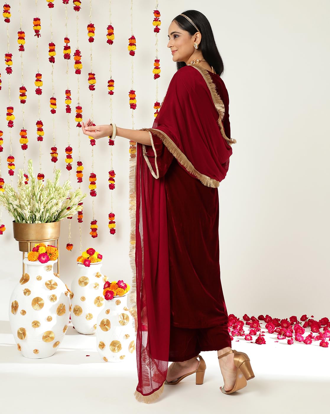 Varanga Women Pink Embroidered Sequinned Kurta Set With Dupatta