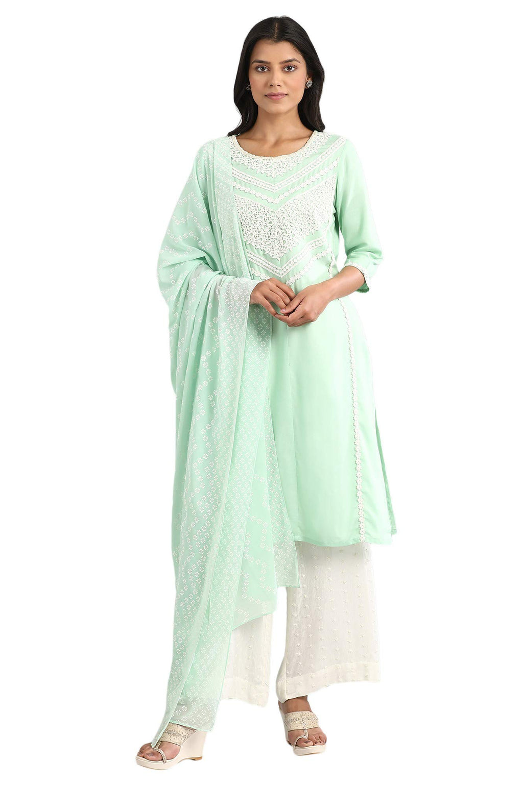 Aurelia Women'S Viscose Regular Round Neck Embroidery Kurta Set