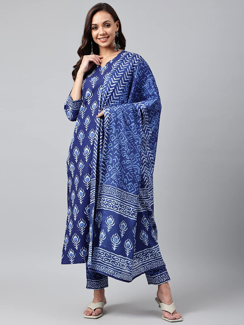 ANNI DESIGNER Womens Cotton Blend Floral Printed Straight Kurta with Pants & with Dupatta (Bulgeriya Blue-NW_5XL_Blue_XXXXX-Lar