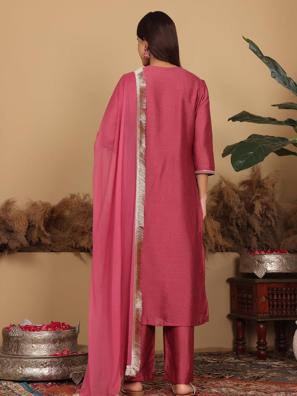VARANGA Women Mauve Silk Thread Embroidered Kurta Set With Dupatta