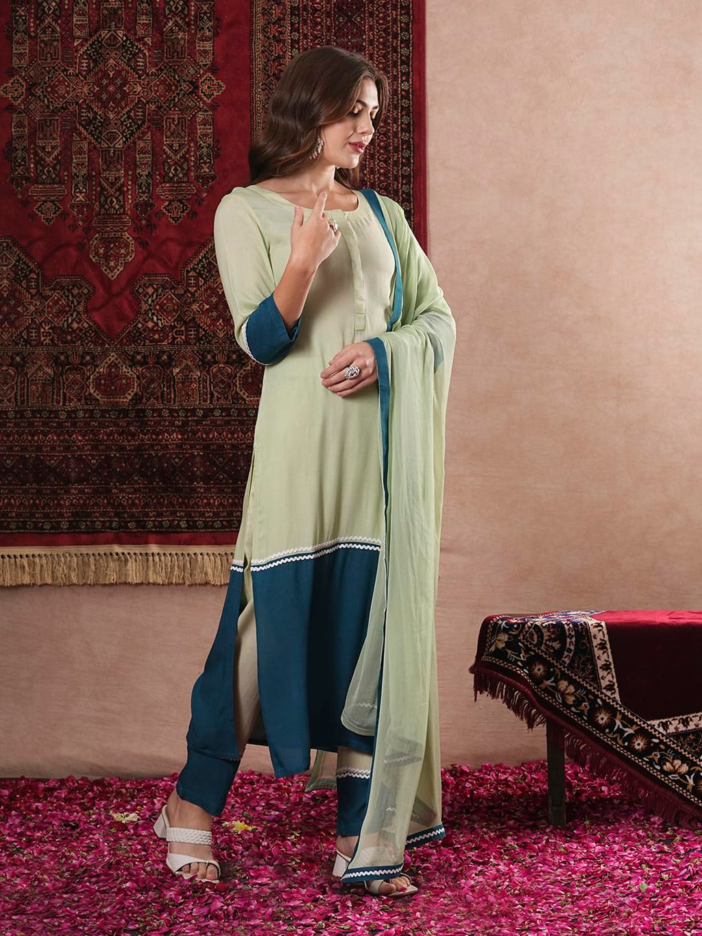 ANNI DESIGNER Ladies Plain Cotton Blend Straight Kurta with Trousers and Dupatta, green, XL