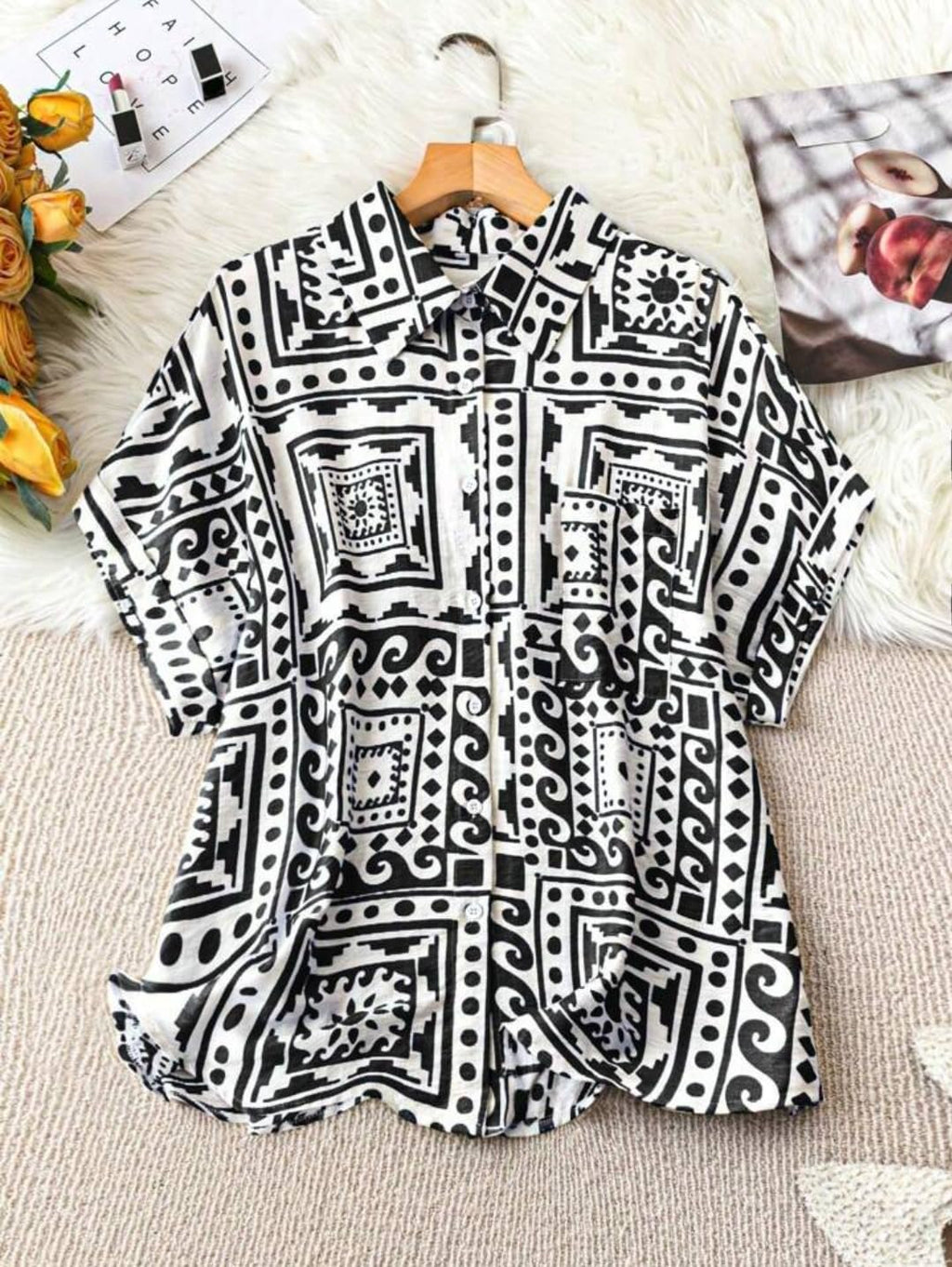 Gufrina WomenS Polyester Shirt With Pocket Half Raglan Sleeves Spread Collar Neck Geometric Printed Relaxed Fit And Standard Le
