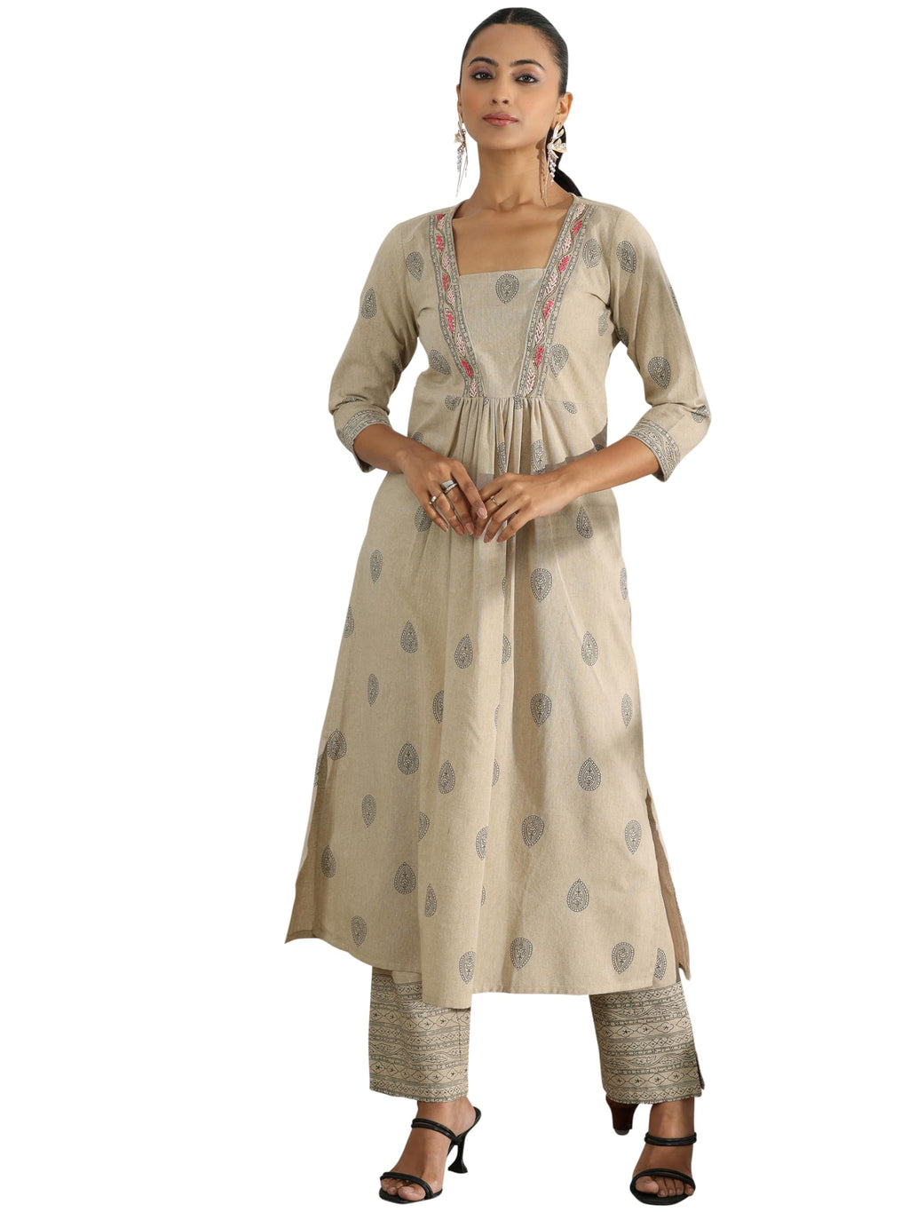 Libas WomenS Cotton Blend Printed Kurta Set (27862 Beige