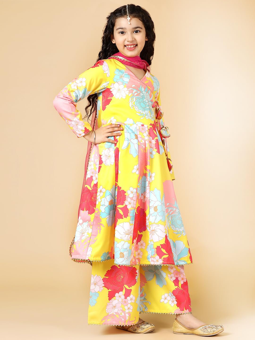 A.T.U.N. (ALL THINGS UBER NICE) Girls Yellow Floral Printed Anarkali Palazzo Set
