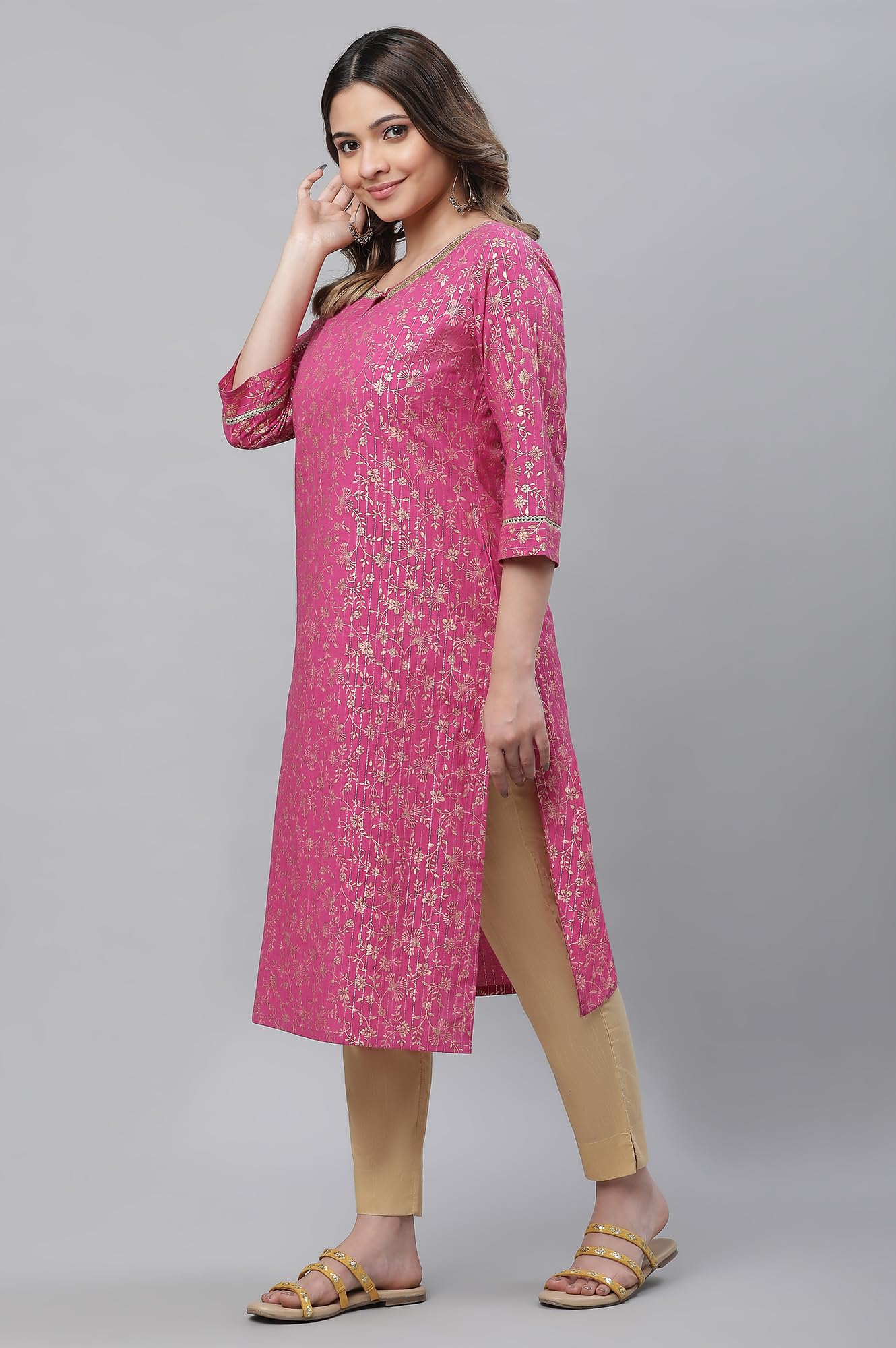 Aurelia Pink Foil Pattern Cotton Straight Long Kurta