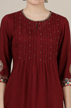 Aurelia WomenS Solid Straight Kurta | Round Neck Kurta For Women | Solid Kurta For Women | Beautiful Regular Fit Kurta For Women