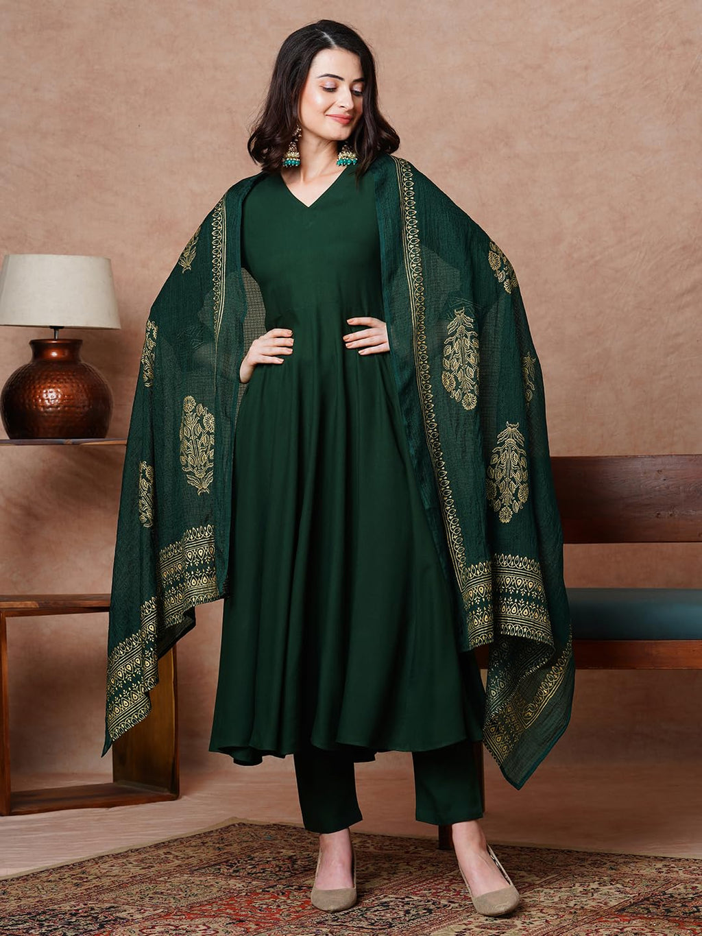 ANNI DESIGNER Women s Plain Cotton Blend Kurta Set, Green, L