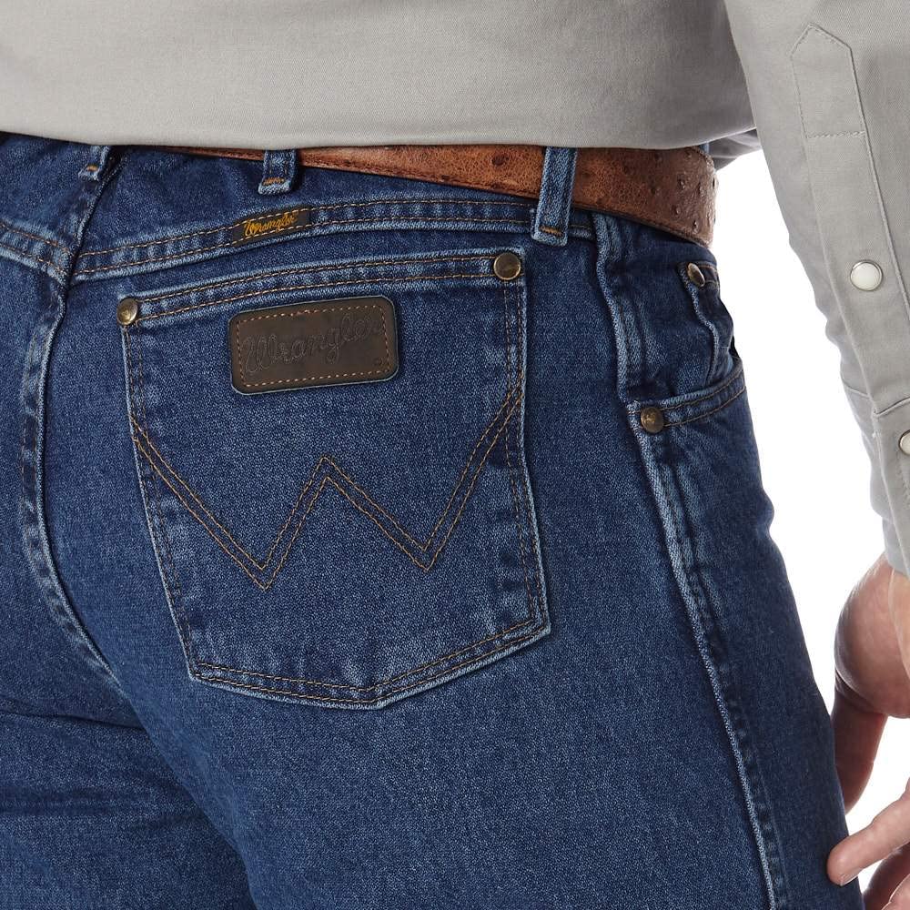 Wrangler Men's Premium Performance Cowboy Cut Regular Fit Jean, Navy, 30W x 34L