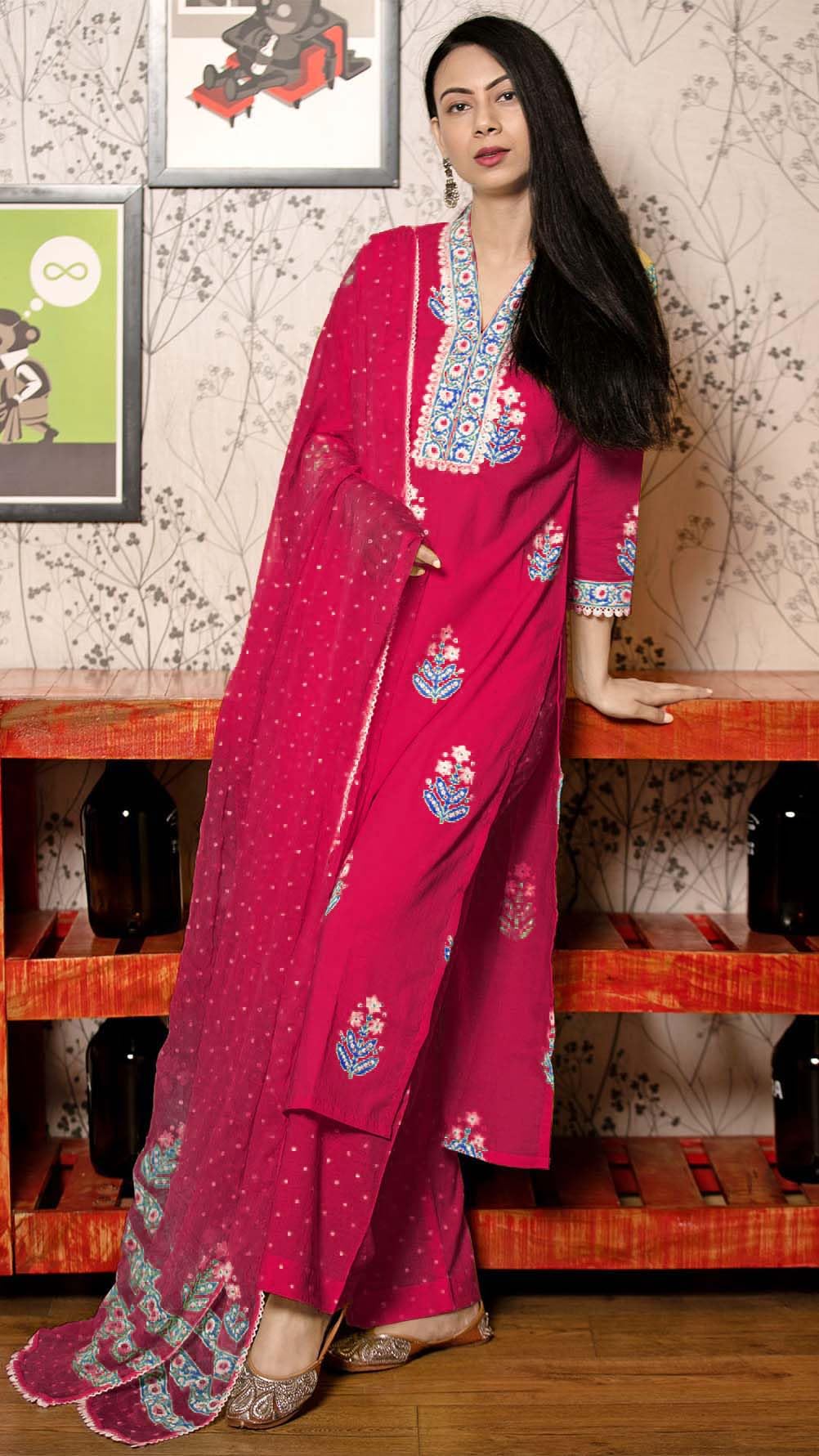 ANNI DESIGNER Womens Rayon Viscose Floral Straight Kurta with Pant & Dupatta (Belagavi Mustard_Pink_Large)