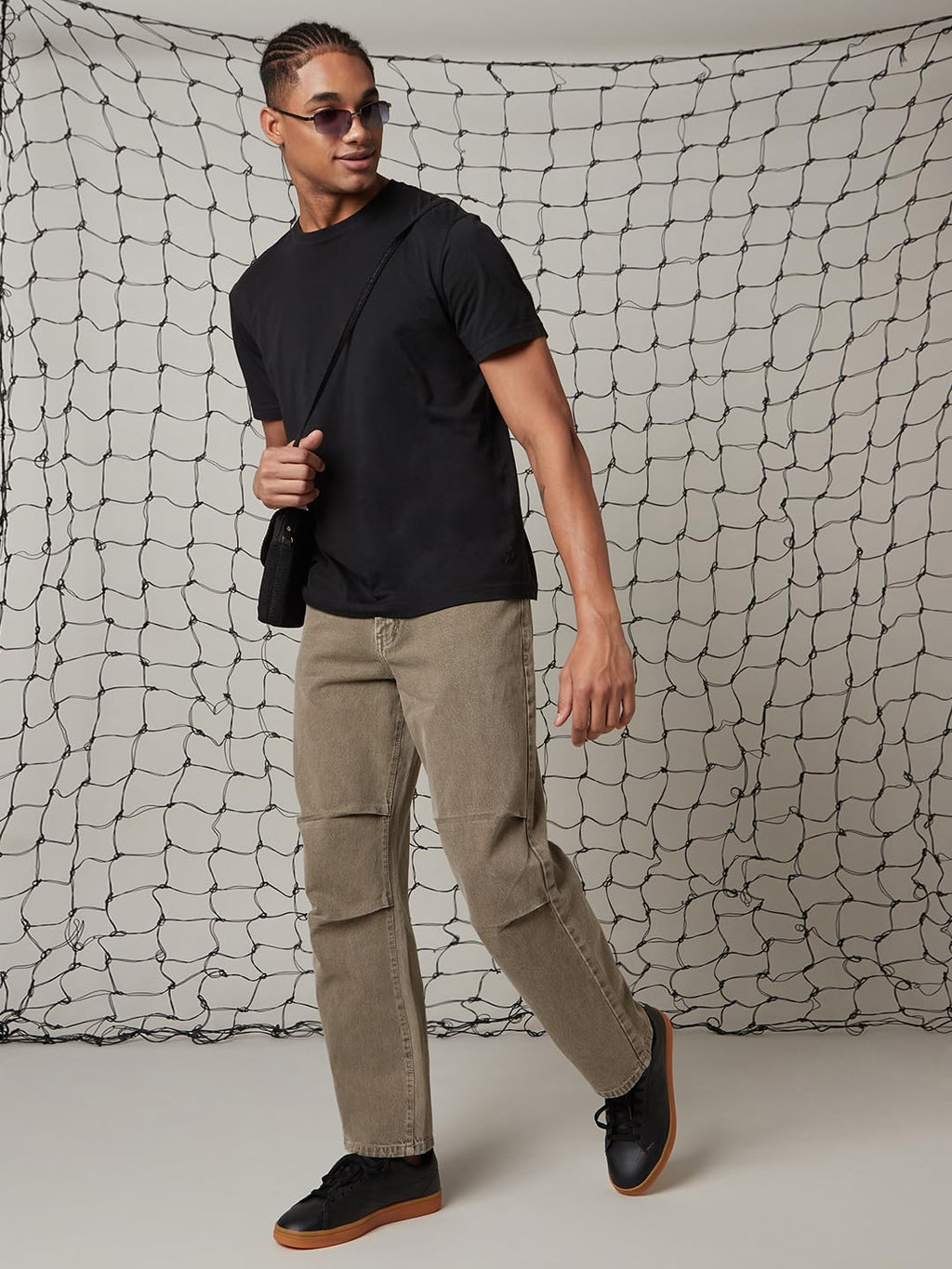 Hubberholme Men Washed Cotton Loose Fit Mid-Rise Jeans 78 Beige