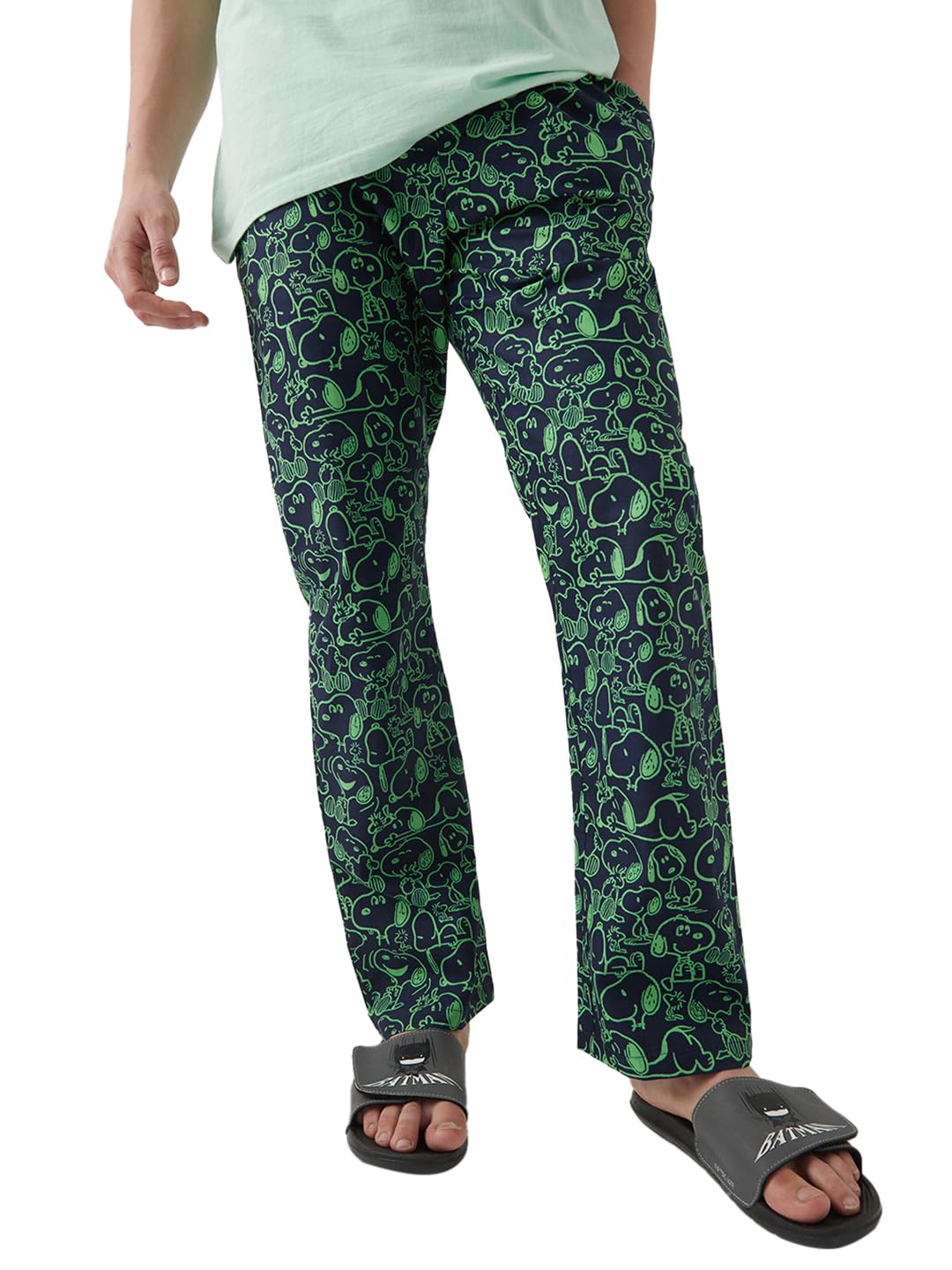 Bewakoof Official Peanuts Merchandise Mens All Over Printed Regular Fit Poplin Cotton Pyjamas_ 642182_ Blue_ XL