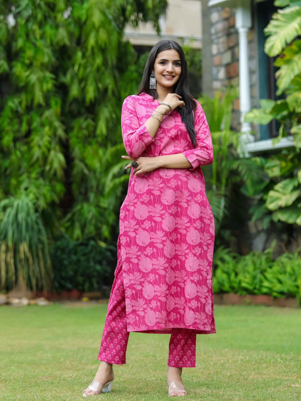 ANNI DESIGNER Women s Rayon Blend Kurta and Pants, Pink, XL