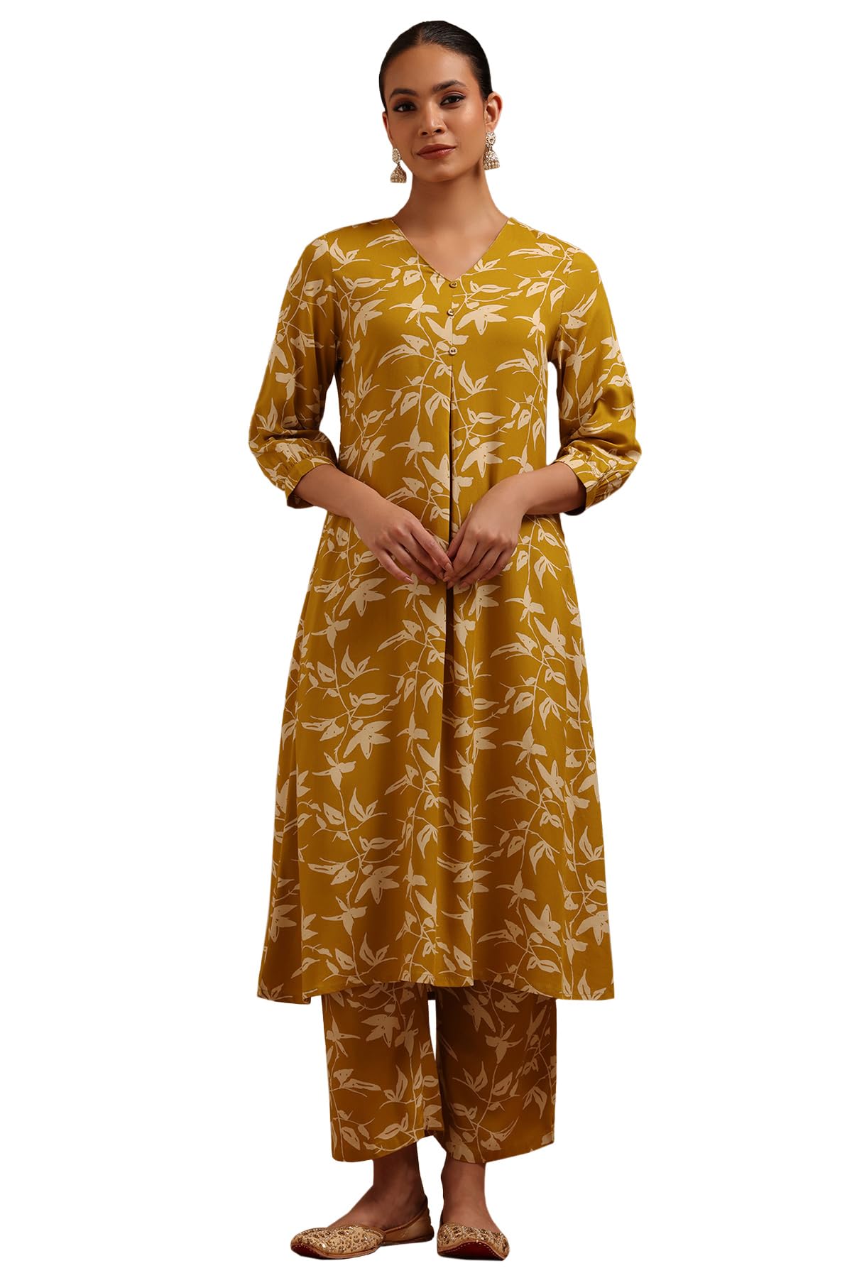 Soch Women Pattern: Botanical Fabric: Rayon Closure: Slip On Package Contains: Kurta Pant