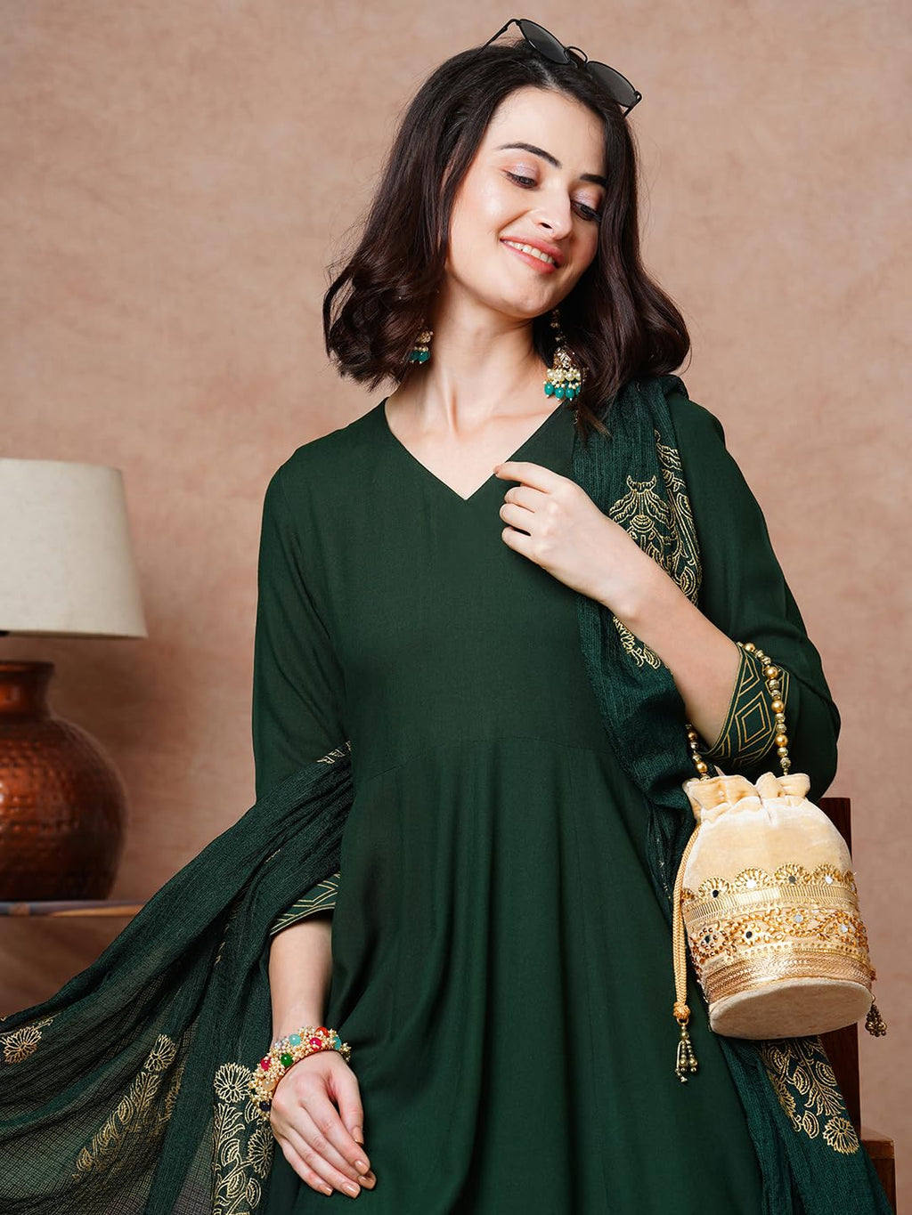 ANNI DESIGNER Women s Plain Cotton Blend Kurta Set, Green, L