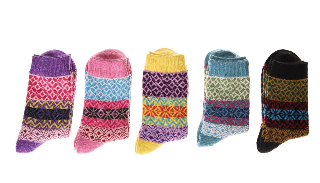 Sandsuced Wool Warm Socks for Women Winter Hiking Thick Boot Thermal Cabin Cozy Crew Work Soft Ladies Socks 5 Pack(Flamingo Anim