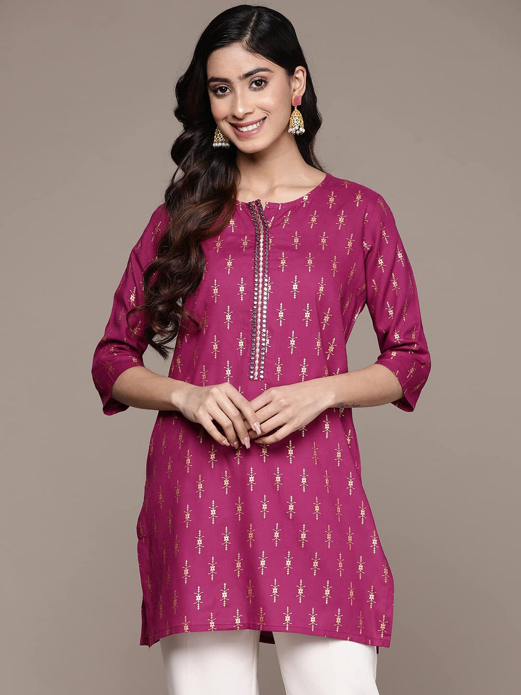 Anubhutee WomenS Viscose Rayon Magenta Mirror Work Ethnic Motifs Printed Straight Kurti