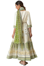 Aurelia Women Viscose Liva Floral Printed Flared Regular Kurta With Green Tights And Dupatta