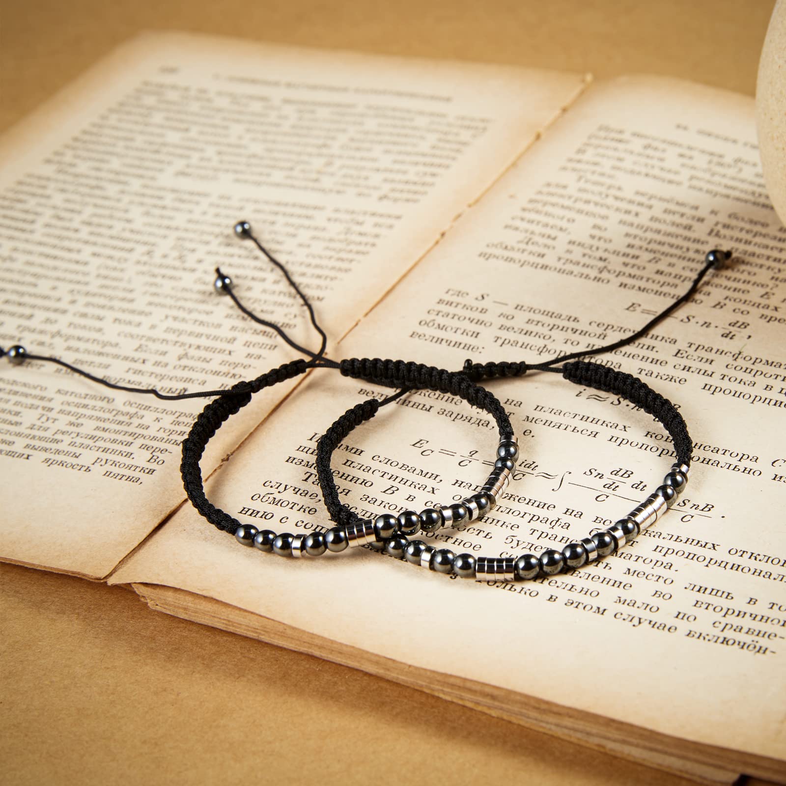 Desimtion Couples Christmas Gifts, Couples Bracelets I Love You Cute Couples Gifts for Boyfriend Girlfriend Long Distance Relati