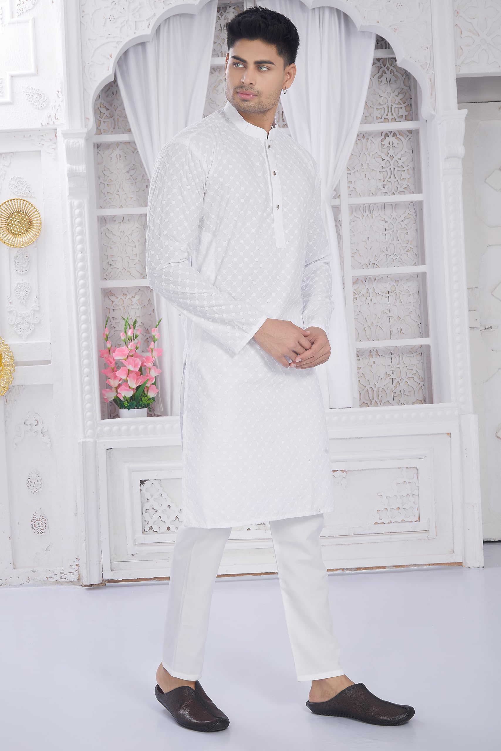 Divisive MenS Thread Embroidered Cotton Only Slim Fit Kurta (Dkrt633_Xxl_White)