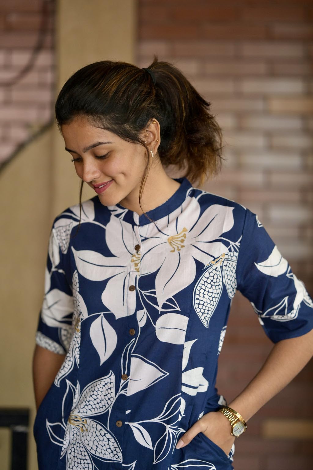 ANNI DESIGNER Ladies Floral Cotton Blend Kurta with Trousers, Light Brown::Blue, L