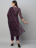 Gosriki Women'S Cotton Blend Straight Fit Straight Printed Kurta