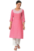 Aurelia WomenS Floral Printed Printed Straight Long Red Cotton Kurta