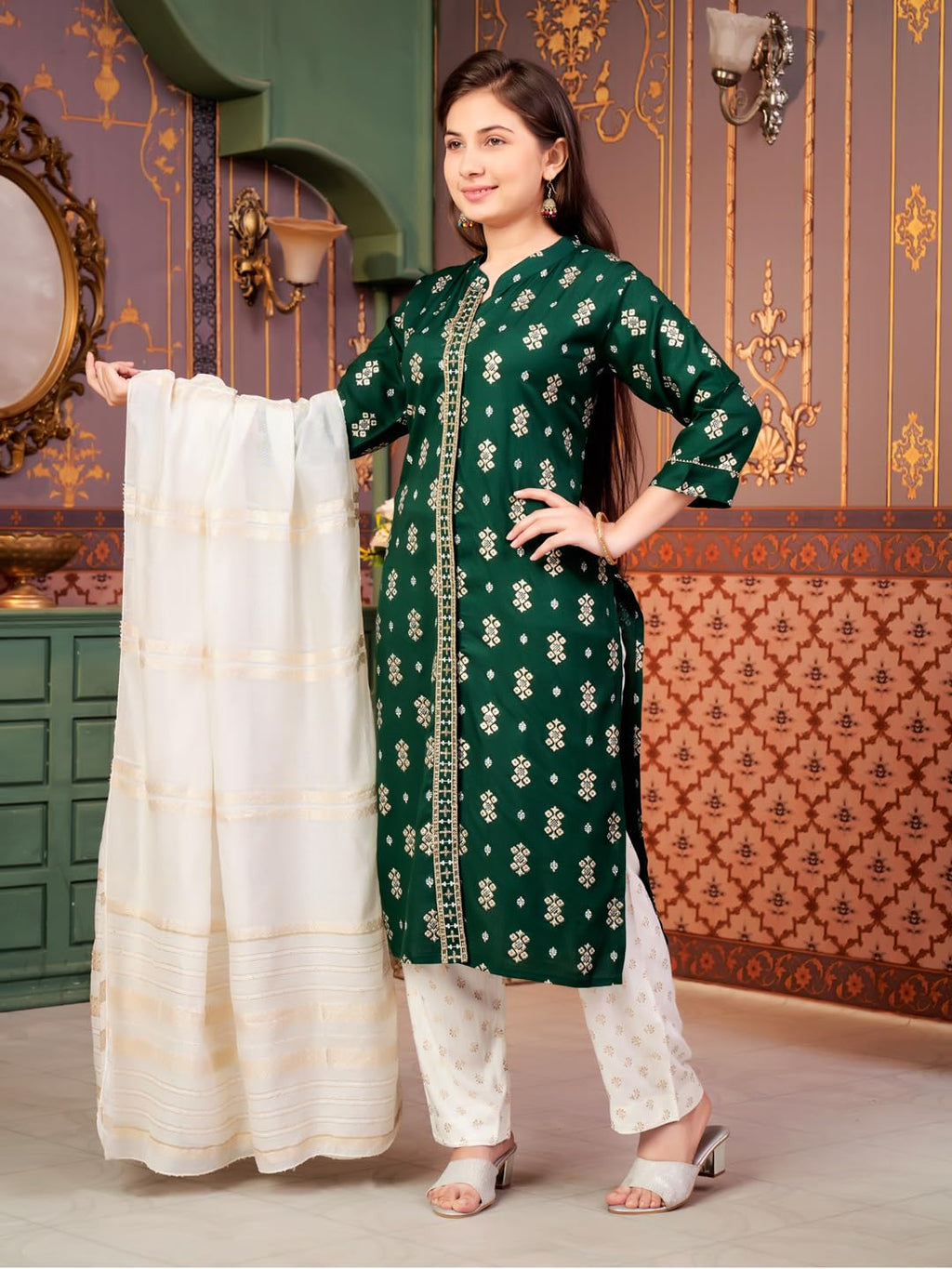 Aarika Girls Ethnic Wear Green-Off White Colour Foil Print Rayon Kurti Pant Set-8-15 Years (Kp-Sd-2944)