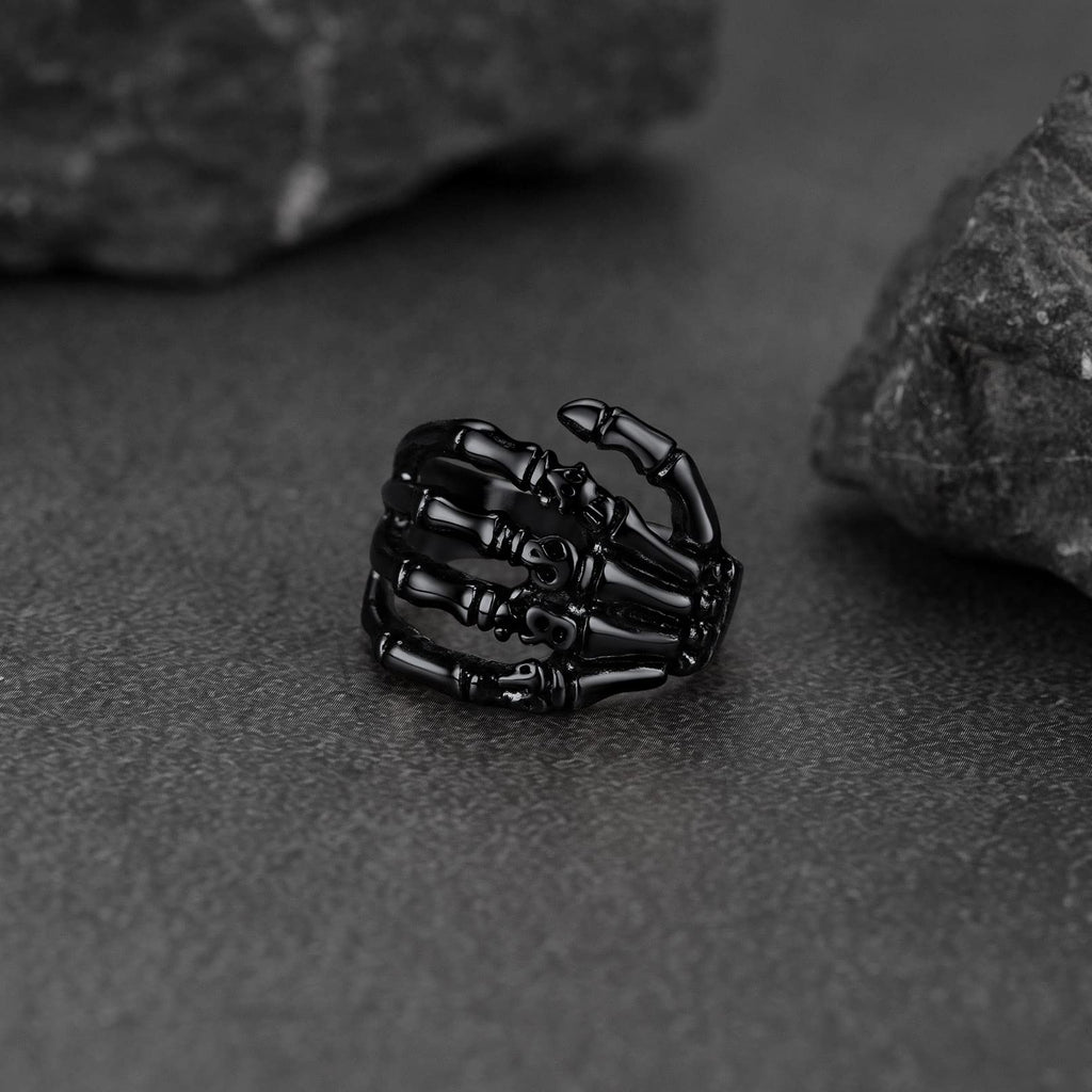 Punk Black Skull Hand Rings for Man Stainless Steel Gothic Halloween Party Accessories