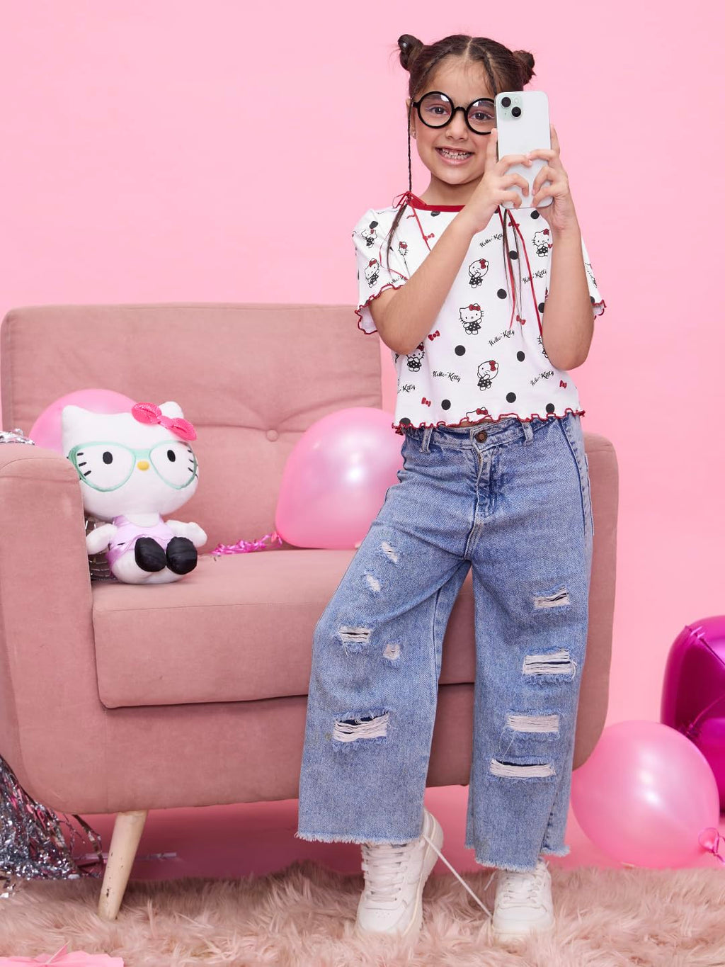 The Souled Store Official Hello Kitty: Kitty Love Girls Short Sleeves Round Neck White Regular Fit Cotton T-Shirts
