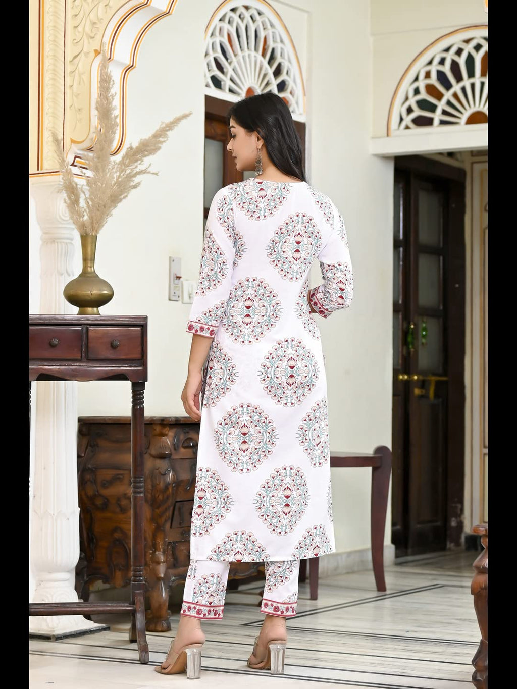 Gosriki Women'S Cotton Blend Floral Printed Straight Kurta With Pants & Dupatta (Cup-Off-White-Cmd-Gs)