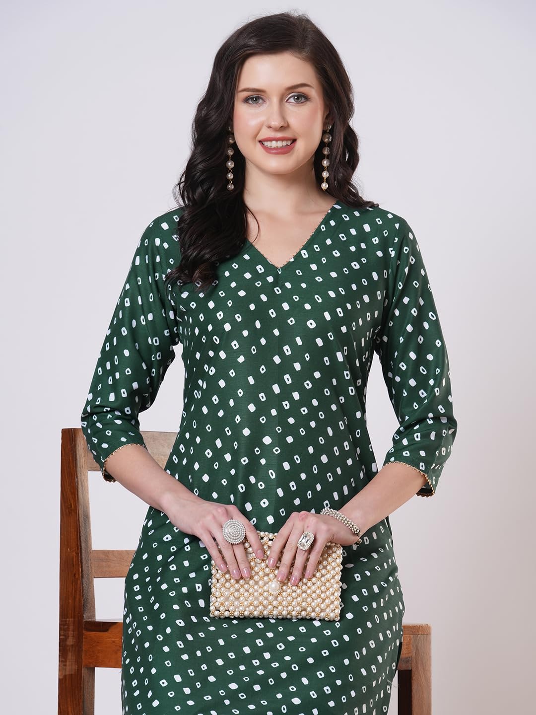 ANNI DESIGNER Women s Bandhani Print Straight Viscose Rayon Kurta with Pants, Green, L